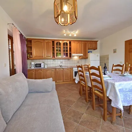 Karolina By Interhome Apartment Opric