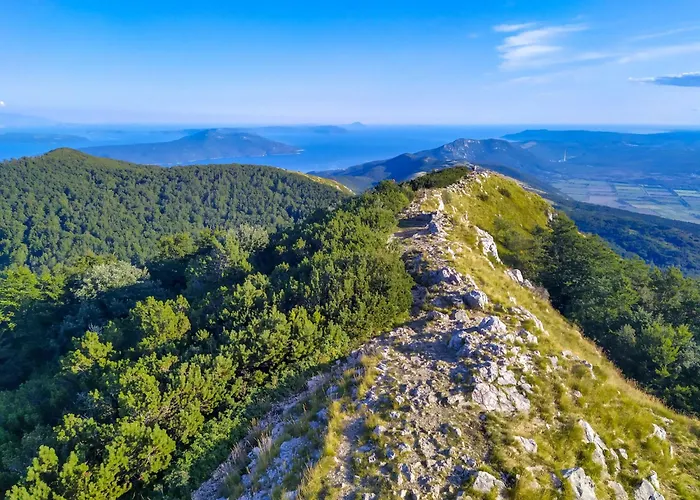 Karolina By Interhome Opric